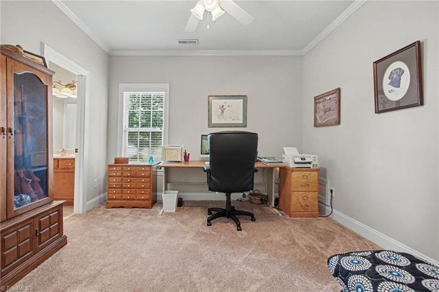 5337 Mckinney Court, Walkertown, NC 27051