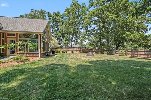 5337 Mckinney Court, Walkertown, NC 27051