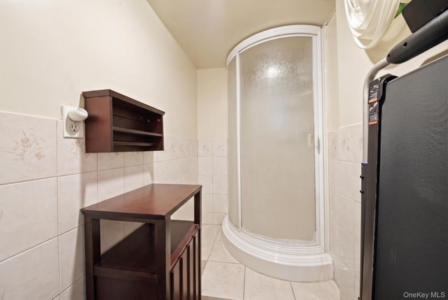 10244 85th Avenue, Richmond Hill, NY 11418