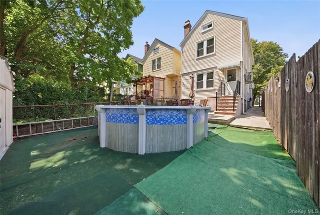 10244 85th Avenue, Richmond Hill, NY 11418