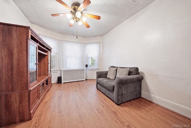 10244 85th Avenue, Richmond Hill, NY 11418
