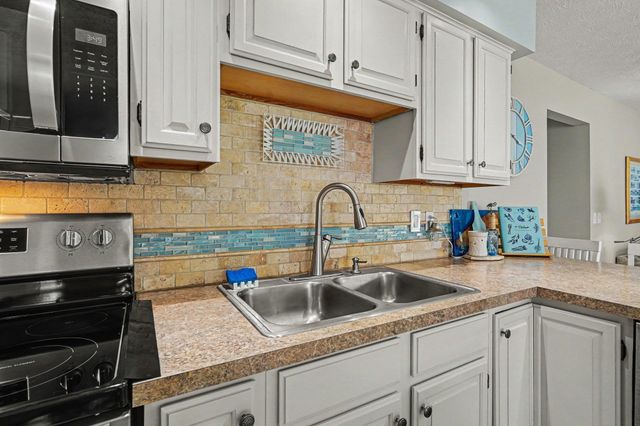 3332 Shawnee Trail, Pinckney, MI 48169