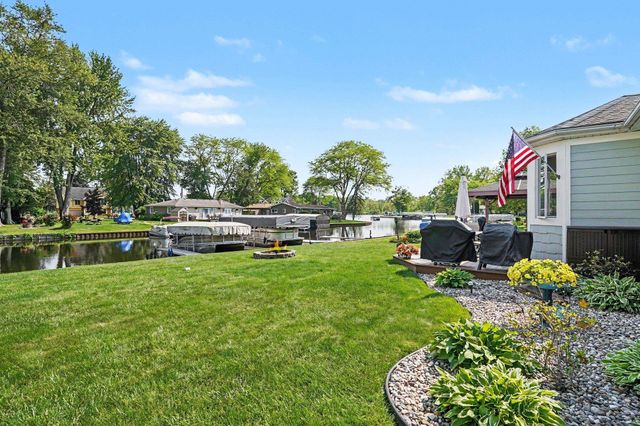 3332 Shawnee Trail, Pinckney, MI 48169