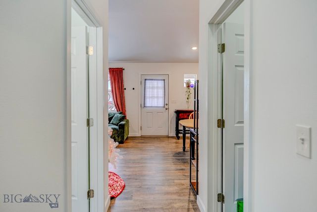 410 Brookline Street C, Livingston, MT 59047