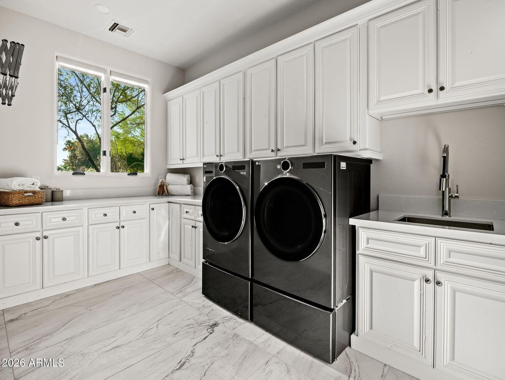 Image 40 of property listing at 13445 N 84TH Street, Scottsdale, AZ 85260