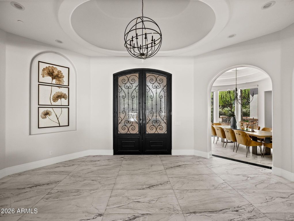 Image 9 of property listing at 13445 N 84TH Street, Scottsdale, AZ 85260