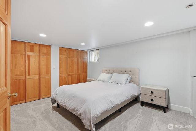 1560 28th Avenue W, Seattle, WA 98199