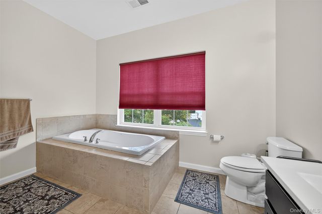 1 Jessica Court, Goshen, NY 10924