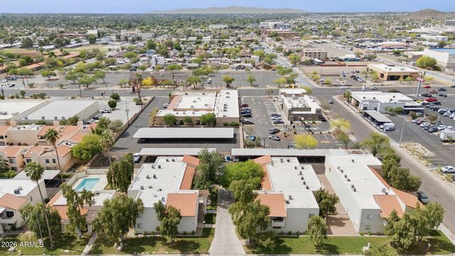 8842 N 8th Street 207, Phoenix, AZ 85020