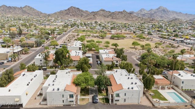 8842 N 8th Street 207, Phoenix, AZ 85020