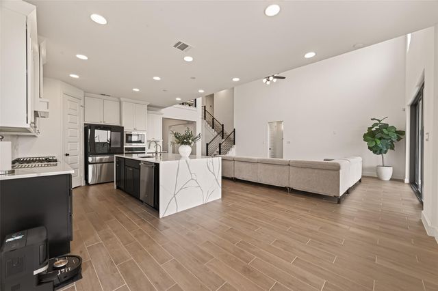 5335 Gilded Estates Drive, Richmond, TX 77469