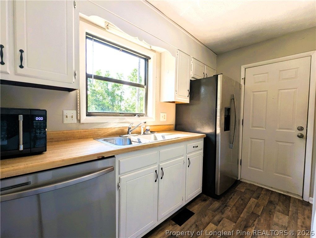 1327 Fraser Drive, Fayetteville, NC 28303 — photo 8
