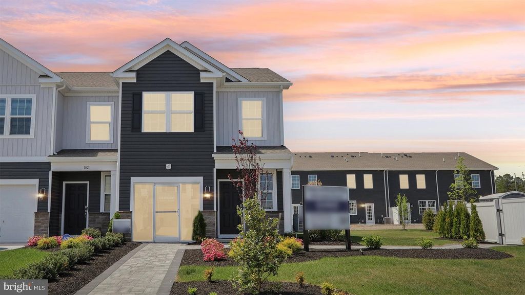 250 HERMOSA DR, Egg Harbor Township, NJ 08234