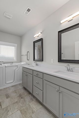 13803 Azalea Ridge Lane SW, Huntsville, AL 35803