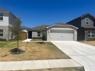 213 Wincanton LN, Jarrell, TX 76537