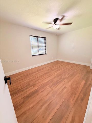 30651 SW 189th Ave, Homestead, FL 33030