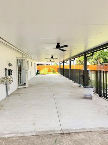 30651 SW 189th Ave, Homestead, FL 33030