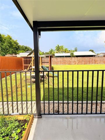 30651 SW 189th Ave, Homestead, FL 33030