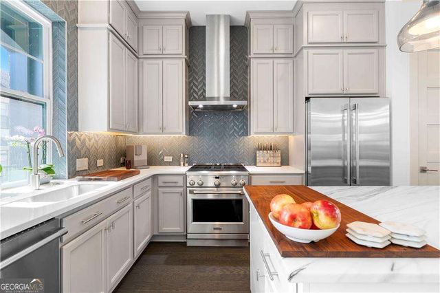 519 Broadview Lane NE, Atlanta, GA 30324