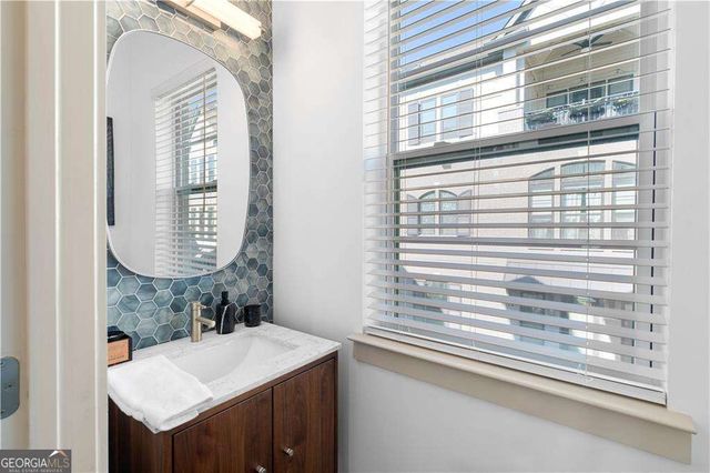 519 Broadview Lane NE, Atlanta, GA 30324