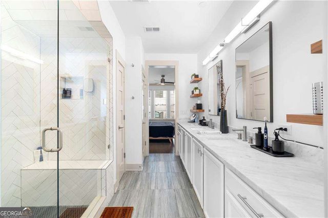 519 Broadview Lane NE, Atlanta, GA 30324