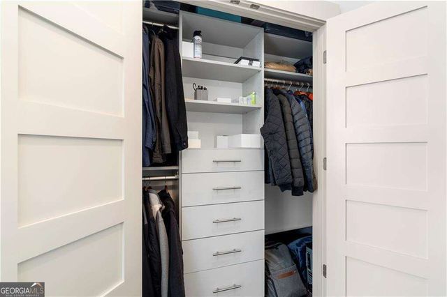 519 Broadview Lane NE, Atlanta, GA 30324