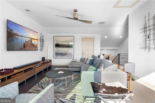 519 Broadview Lane NE, Atlanta, GA 30324