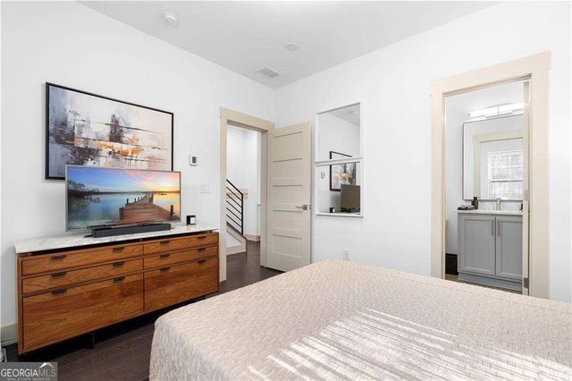 519 Broadview Lane NE, Atlanta, GA 30324