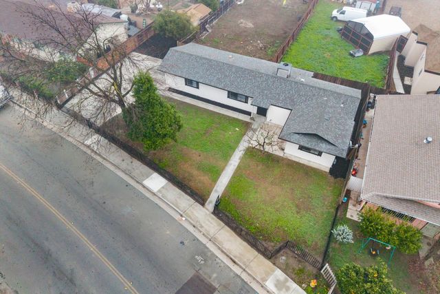 2222 French Camp, Stockton, CA 95206