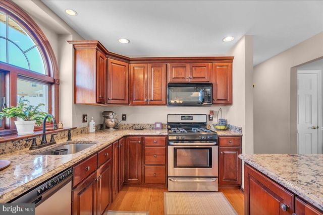 1 PURNEL AVE, Cinnaminson, NJ 08077