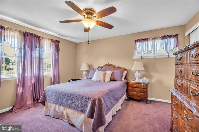 1 PURNEL AVE, Cinnaminson, NJ 08077