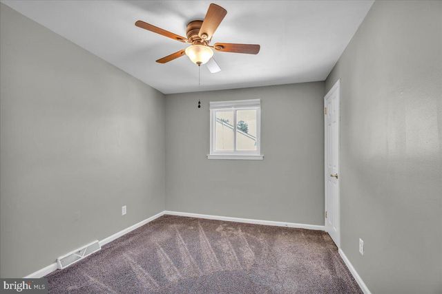 1 PURNEL AVE, Cinnaminson, NJ 08077