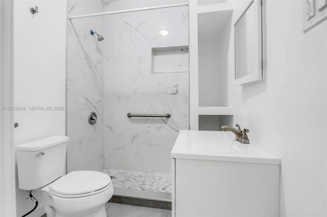 1243 SW 3rd St 1, Miami, FL 33135