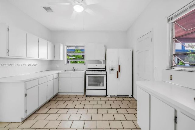 1243 SW 3rd St 1, Miami, FL 33135