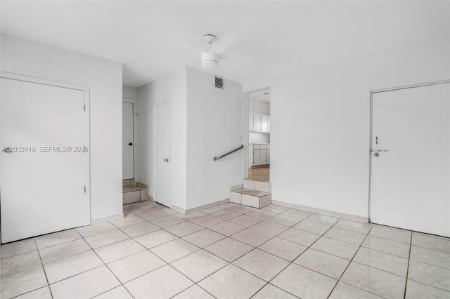 1243 SW 3rd St 1, Miami, FL 33135