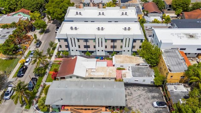 1243 SW 3rd St 1, Miami, FL 33135