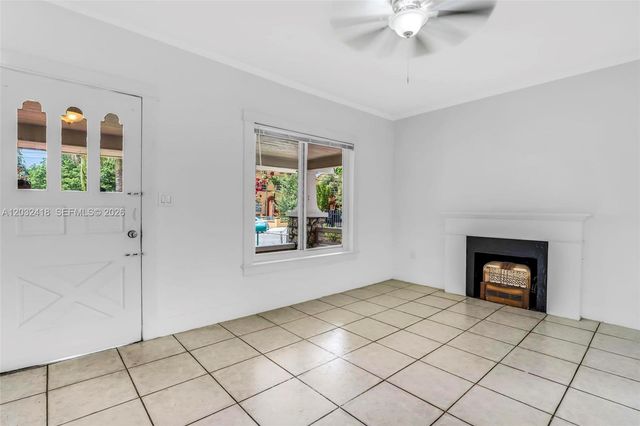 1243 SW 3rd St 1, Miami, FL 33135