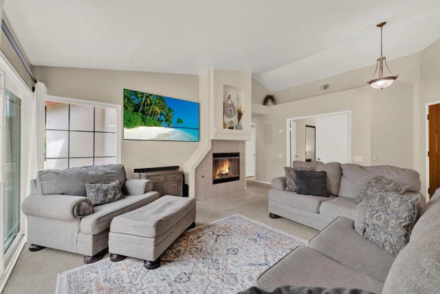 12617 Caminito Rosita, San Diego, CA 92128