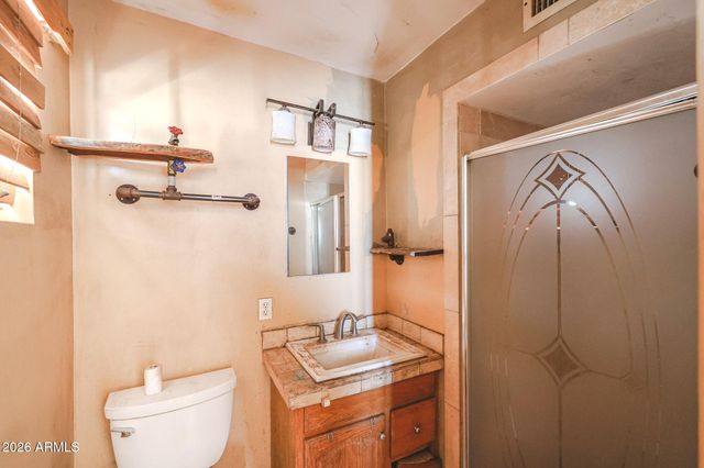 1238 E ALMERIA Road, Phoenix, AZ 85006