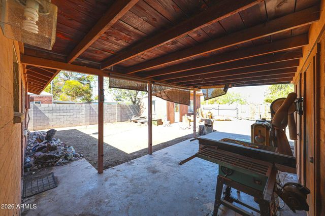 1238 E ALMERIA Road, Phoenix, AZ 85006