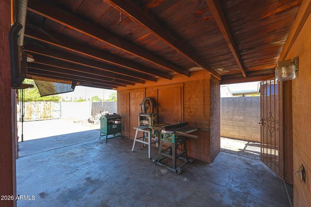 1238 E ALMERIA Road, Phoenix, AZ 85006