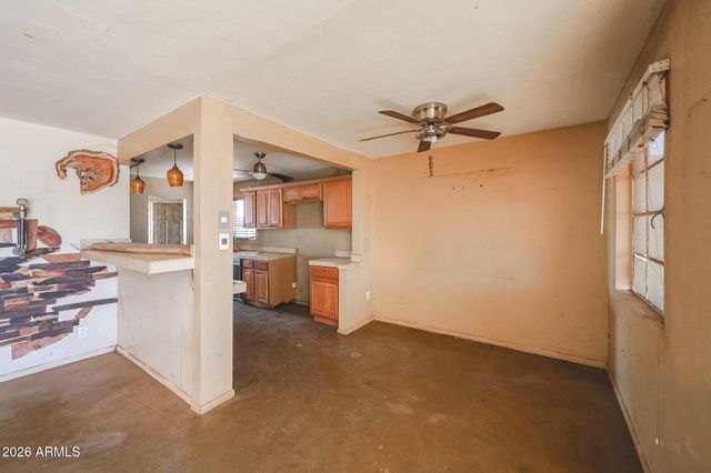 1238 E ALMERIA Road, Phoenix, AZ 85006