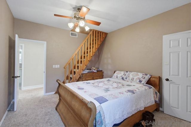 10494 Livewood Way, San Diego, CA 92131