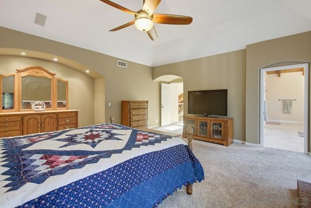 10494 Livewood Way, San Diego, CA 92131