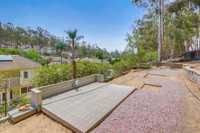 10494 Livewood Way, San Diego, CA 92131