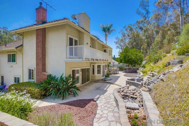 10494 Livewood Way, San Diego, CA 92131