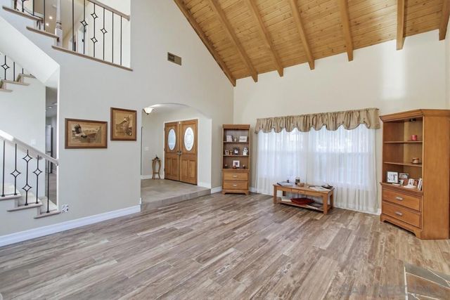 10494 Livewood Way, San Diego, CA 92131