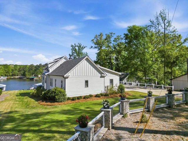 1090 Crooked Creek Road, Eatonton, GA 31024