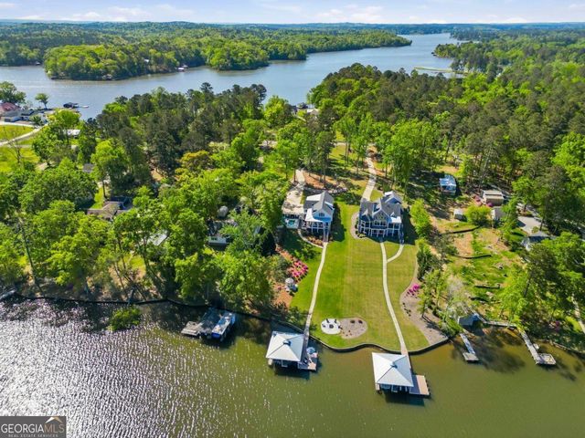1090 Crooked Creek Road, Eatonton, GA 31024