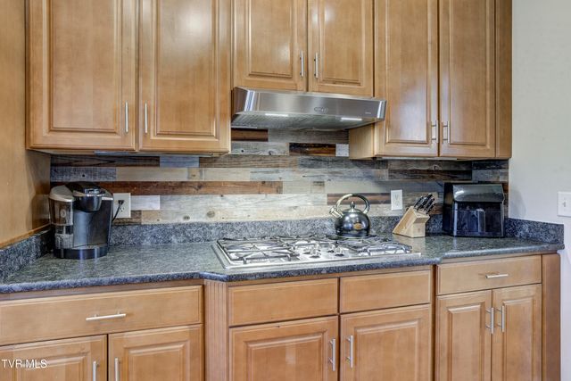 1943 Villa Court, Johnson City, TN 37615